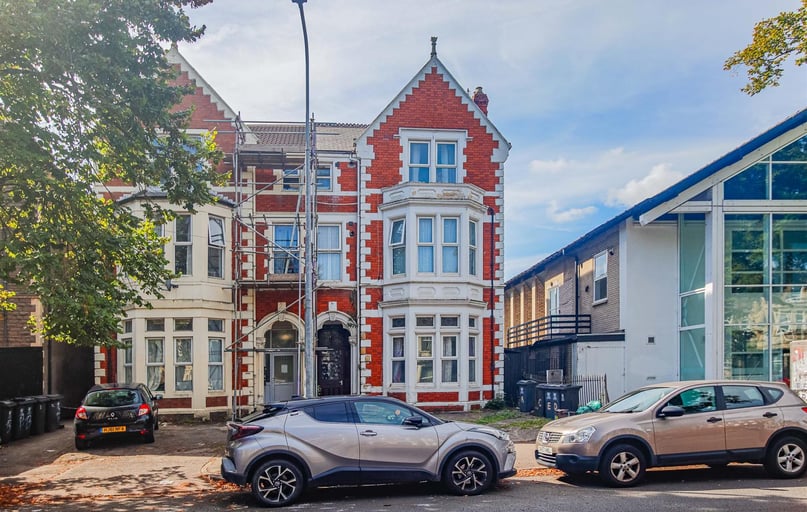 Richmond Road, Plasnewydd, Cardiff - Image 1